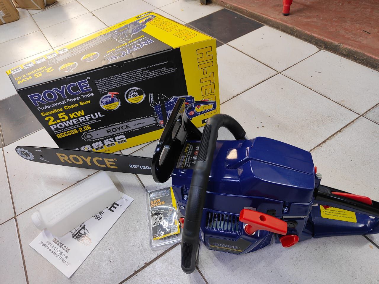 d4dc5785-200c-49c0-8269-ba31d122a48f Royce 20" gasoline chainsaw 2500 watts - Image 1