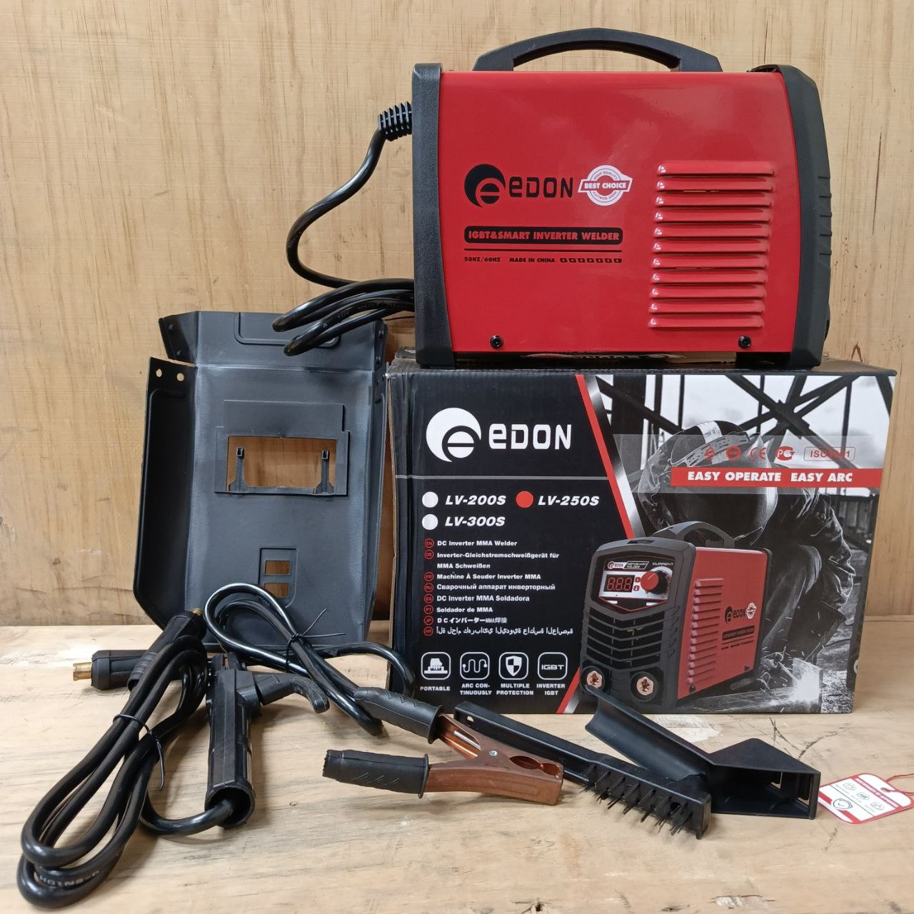 Edon LV250s welding machine - NimzTools