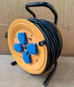 Dera heavy-duty industrial electric cable reel 2.5m by 50m