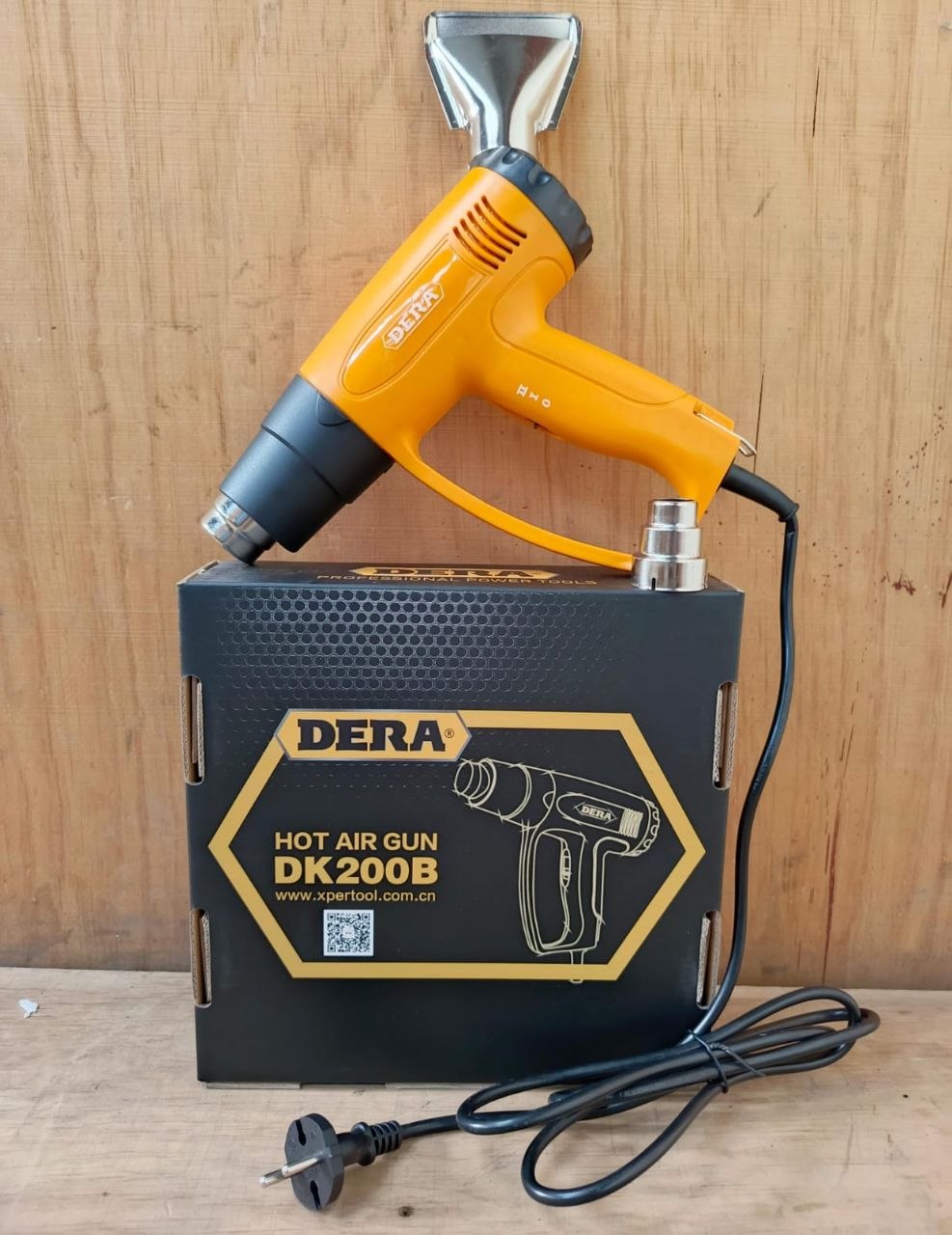 4f72c9c7-ca64-4890-9b8f-f88745d9c92f Dera DK200B Hot Air Gun 2000W - Image 1
