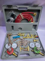 oxy-acetylene gas welding and cutting torch kit